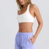 Shorts mit mittlerer Leibhöhe in Periwinkle