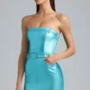 Simone Metallic-Denim-Minikleid mit Gürtel und trägerlosem Ausschnitt in Aqua Simone Metallic-Denim-Minikleid mit Gürtel und trägerlosem Ausschnitt in Aqua