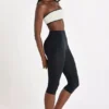 Soft Active Capri-Leggings in Schwarz