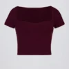 Soft Active Crop-Top mit Herzausschnitt in Burgunderrot Soft Active Crop-Top mit Herzausschnitt in Burgunderrot