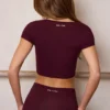 Soft Active Crop-Top mit Herzausschnitt in Burgunderrot Soft Active Crop-Top mit Herzausschnitt in Burgunderrot