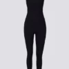 Soft Active Jumpsuit ohne Rücken in Schwarz Soft Active Jumpsuit ohne Rücken in Schwarz