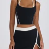 Soft Active Layered Cropped Tank Top in Schwarz Soft Active Layered Cropped Tank Top in Schwarz