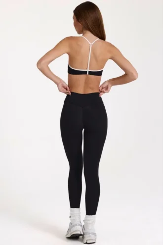 Soft Active Leggings in Schwarz