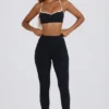 Soft Active Leggings mit mittlerer Leibhöhe in Schwarz Soft Active Leggings mit mittlerer Leibhöhe in Schwarz
