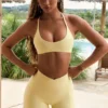 Soft Active Mini-Shorts mit Taschen und V-förmigem Bund in Lemon Soft Active Mini-Shorts mit Taschen und V-förmigem Bund in Lemon