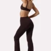Soft Active Rüschen-Hose mit ausgestelltem Bein in Espresso Soft Active Rüschen-Hose mit ausgestelltem Bein in Espresso