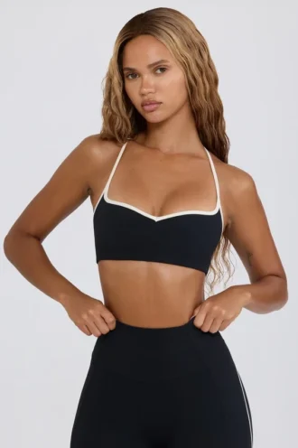 Soft Active Sport-BH mit Herzausschnitt in Schwarz