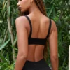 Soft Active Sport-BH mit Nahtdetails in Schwarz Soft Active Sport-BH mit Nahtdetails in Schwarz
