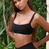 Soft Active Sport-BH mit Nahtdetails in Schwarz Soft Active Sport-BH mit Nahtdetails in Schwarz