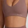 Soft Active Sport-BH mit V-Ausschnitt in Mocha Soft Active Sport-BH mit V-Ausschnitt in Mocha