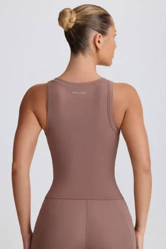 Soft Active Tanktop mit V-Ausschnitt in Mokka