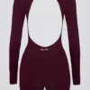 Soft Active Unitard mit offenem Rücken in Burgunderrot