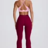 Soft Active V-Taillen-Leggings mit Taschen und ausgestelltem Bein in Burgunderrot Soft Active V-Taillen-Leggings mit Taschen und ausgestelltem Bein in Burgunderrot