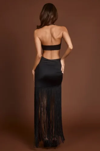 Solferina Maxikleid mit Fransen und tiefem Ausschnitt in Schwarz