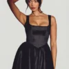Sueno Minikleid aus gewebtem Taft in Tiefschwarz Sueno Minikleid aus gewebtem Taft in Tiefschwarz