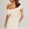 Suhana Modal Asymmetrisches A-Linien-Minikleid in Elfenbein