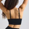 Super Sculpt Seamless Sport-BH mit U-Ausschnitt in Schwarz Super Sculpt Seamless Sport-BH mit U-Ausschnitt in Schwarz