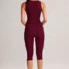 Suri Modal Capri-Leggings mit mittlerer Leibhöhe in Weinrot Suri Modal Capri-Leggings mit mittlerer Leibhöhe in Weinrot