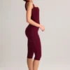 Suri Modal Capri-Leggings mit mittlerer Leibhöhe in Weinrot Suri Modal Capri-Leggings mit mittlerer Leibhöhe in Weinrot