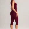Suri Modal Capri-Leggings mit mittlerer Leibhöhe in Weinrot Suri Modal Capri-Leggings mit mittlerer Leibhöhe in Weinrot