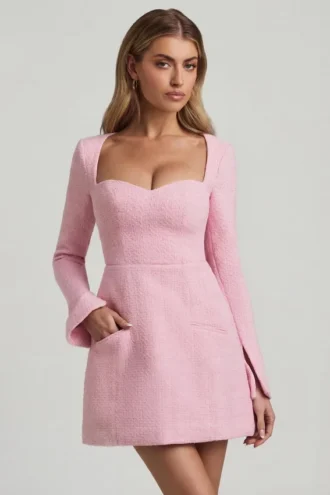 Tacita strukturiertes Minikleid mit Herzausschnitt in zartem Rosa
