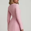 Tacita strukturiertes Minikleid mit Herzausschnitt in zartem Rosa Tacita strukturiertes Minikleid mit Herzausschnitt in zartem Rosa