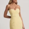 Talina Minikleid mit Herzausschnitt, trägerlos und strukturiert in Pastellgelb Talina Minikleid mit Herzausschnitt, trägerlos und strukturiert in Pastellgelb