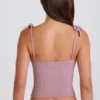 Tanktop aus geripptem Strick mit Bindeband in Mauve Tanktop aus geripptem Strick mit Bindeband in Mauve