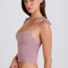 Tanktop aus geripptem Strick mit Bindeband in Mauve Tanktop aus geripptem Strick mit Bindeband in Mauve