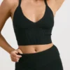 Tanktop aus grobem Strick in Schwarz Tanktop aus grobem Strick in Schwarz