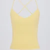 Tanktop mit gekreuzten Trägern in Lemon Tanktop mit gekreuzten Trägern in Lemon