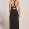 Teodora Maxikleid mit Wasserfallausschnitt in Schwarz Teodora Maxikleid mit Wasserfallausschnitt in Schwarz