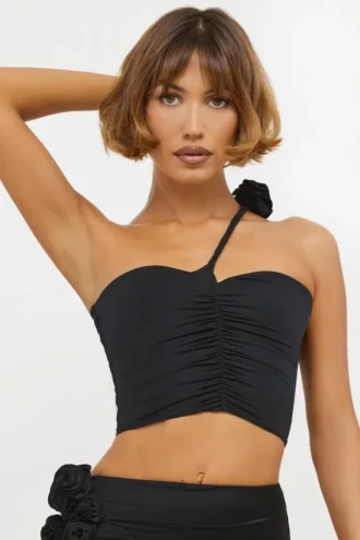 Tesia Slinky Jersey-Oberteil mit Rosenverzierung und asymmetrischem Ausschnitt in Schwarz