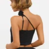 Tesia Slinky Jersey-Oberteil mit Rosenverzierung und asymmetrischem Ausschnitt in Schwarz Tesia Slinky Jersey-Oberteil mit Rosenverzierung und asymmetrischem Ausschnitt in Schwarz