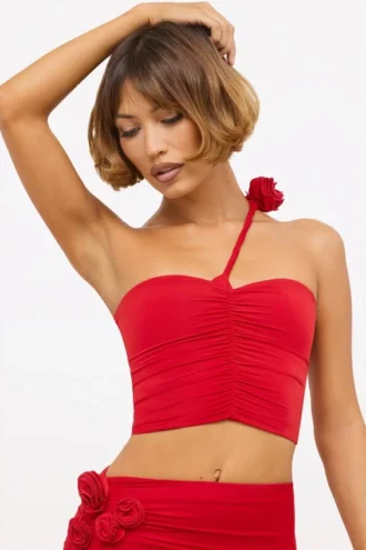 Tesia Slinky Jersey Rose Detail Asymmetrisches Oberteil in Scharlachrot