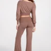Thea Modal-Hose mit niedriger Leibhöhe und geradem Bein in Mokka Thea Modal-Hose mit niedriger Leibhöhe und geradem Bein in Mokka
