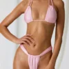 Tropics Triangel-Bikini-Oberteil mit doppelten Trägern in Zartrosa Tropics Triangel-Bikini-Oberteil mit doppelten Trägern in Zartrosa