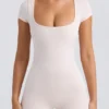 Unitard mit Rundhalsausschnitt in gewaschenem Creme