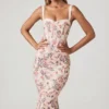 Valentina Layered Bra-Detail Fishtail Midaxi-Kleid mit Primrose-Blumenprint Valentina Layered Bra-Detail Fishtail Midaxi-Kleid mit Primrose-Blumenprint