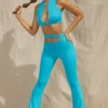 Valerie Petite Cut-Out-Hose mit ausgestelltem Bein in Aqua