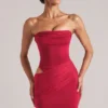 Veda Bandeau Bodycon-Minikleid in Kirschrot Veda Bandeau Bodycon-Minikleid in Kirschrot