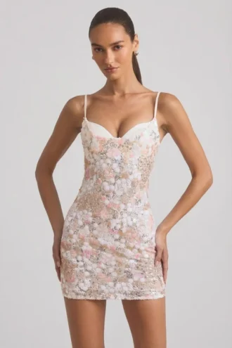 Velena verziertes, figurbetontes Minikleid mit Träger in Elfenbein