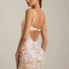 Velena verziertes, figurbetontes Minikleid mit Träger in Elfenbein Velena verziertes, figurbetontes Minikleid mit Träger in Elfenbein
