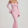Verena Off-Shoulder-Maxikleid mit Rüschen und Spitze in zartem Rosa Verena Off-Shoulder-Maxikleid mit Rüschen und Spitze in zartem Rosa