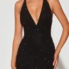 Verona – Verziertes Abendkleid mit tiefem Neckholder-Ausschnitt in Schwarz Verona – Verziertes Abendkleid mit tiefem Neckholder-Ausschnitt in Schwarz
