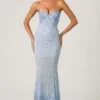 Vesna Verziertes Fishtail-Kleid mit Herzausschnitt in Himmelblau Vesna Verziertes Fishtail-Kleid mit Herzausschnitt in Himmelblau