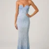 Vesna Verziertes Fishtail-Kleid mit Herzausschnitt in Himmelblau Vesna Verziertes Fishtail-Kleid mit Herzausschnitt in Himmelblau