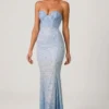 Vesna Verziertes Fishtail-Kleid mit Herzausschnitt in Himmelblau Vesna Verziertes Fishtail-Kleid mit Herzausschnitt in Himmelblau