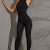 Vida Racer Neck Jumpsuit in Schwarz